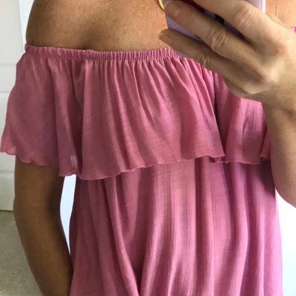 Pink Off the Shoulder Dress - Picture 5 of 8